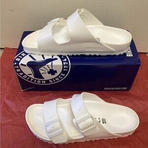 Arizona Essentials Men’s Birkenstocks White